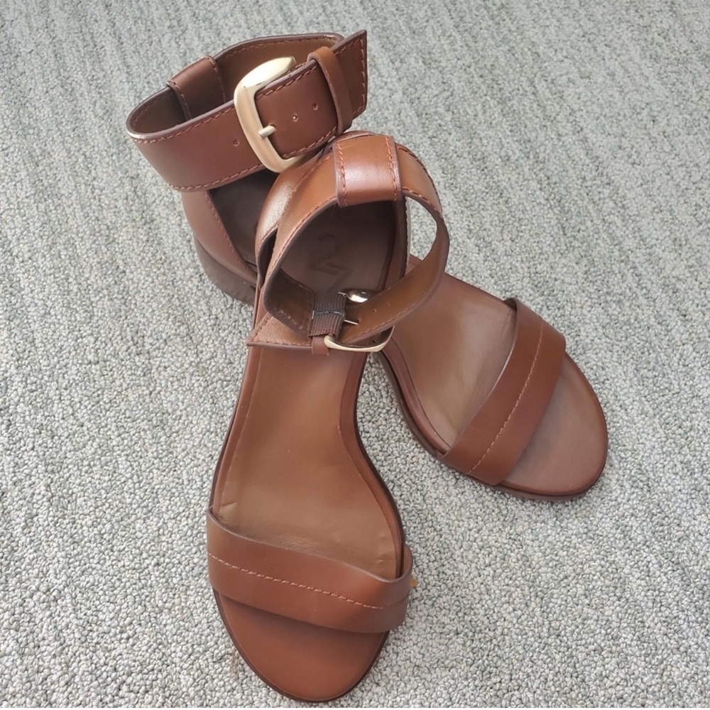 27 EDIT Tan Leather Sandals, 8 WIDE, EUC worn once.